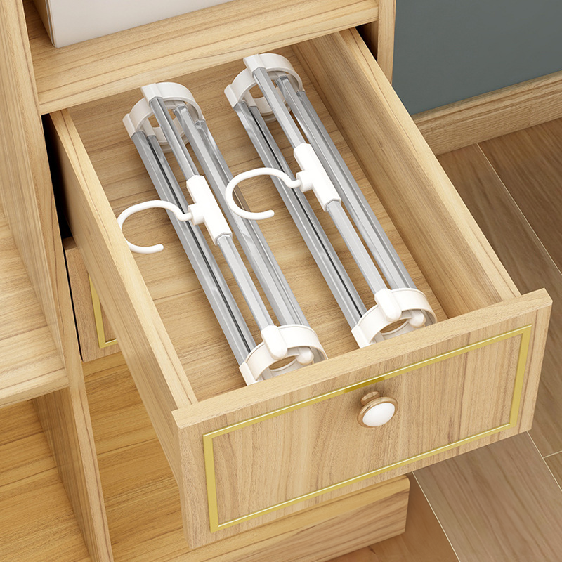 Mistral – Elegant Multi-Bar Hanger
