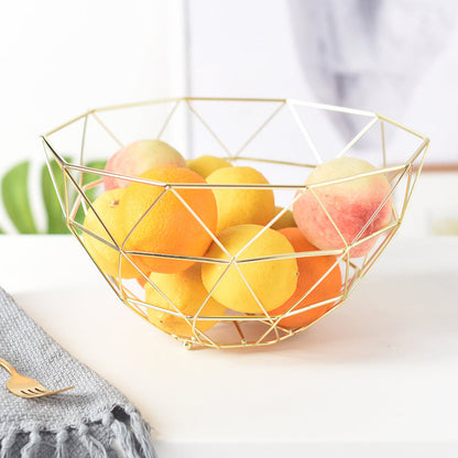 Corbeille Décorative en Fils Métalliques Géométriques Cuivrés pour Fruits Magazines et Accessoires