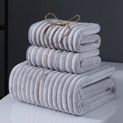 Arden – Ensemble de Serviettes Chenille Côtelées 3 Pièces