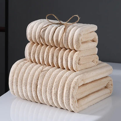Arden – Ensemble de Serviettes Chenille Côtelées 3 Pièces