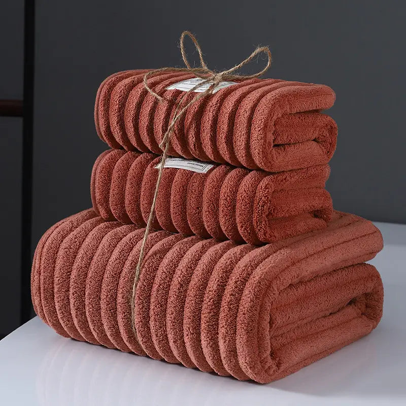 Arden – Ensemble de Serviettes Chenille Côtelées 3 Pièces