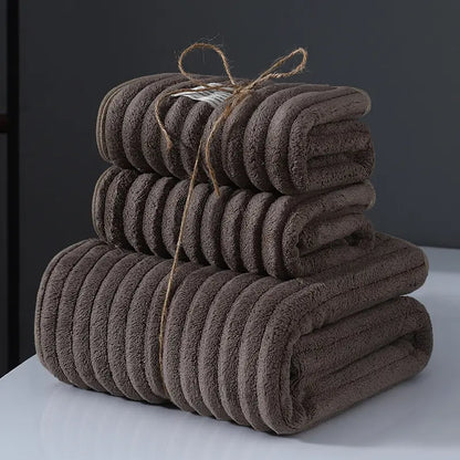 Arden – Ensemble de Serviettes Chenille Côtelées 3 Pièces
