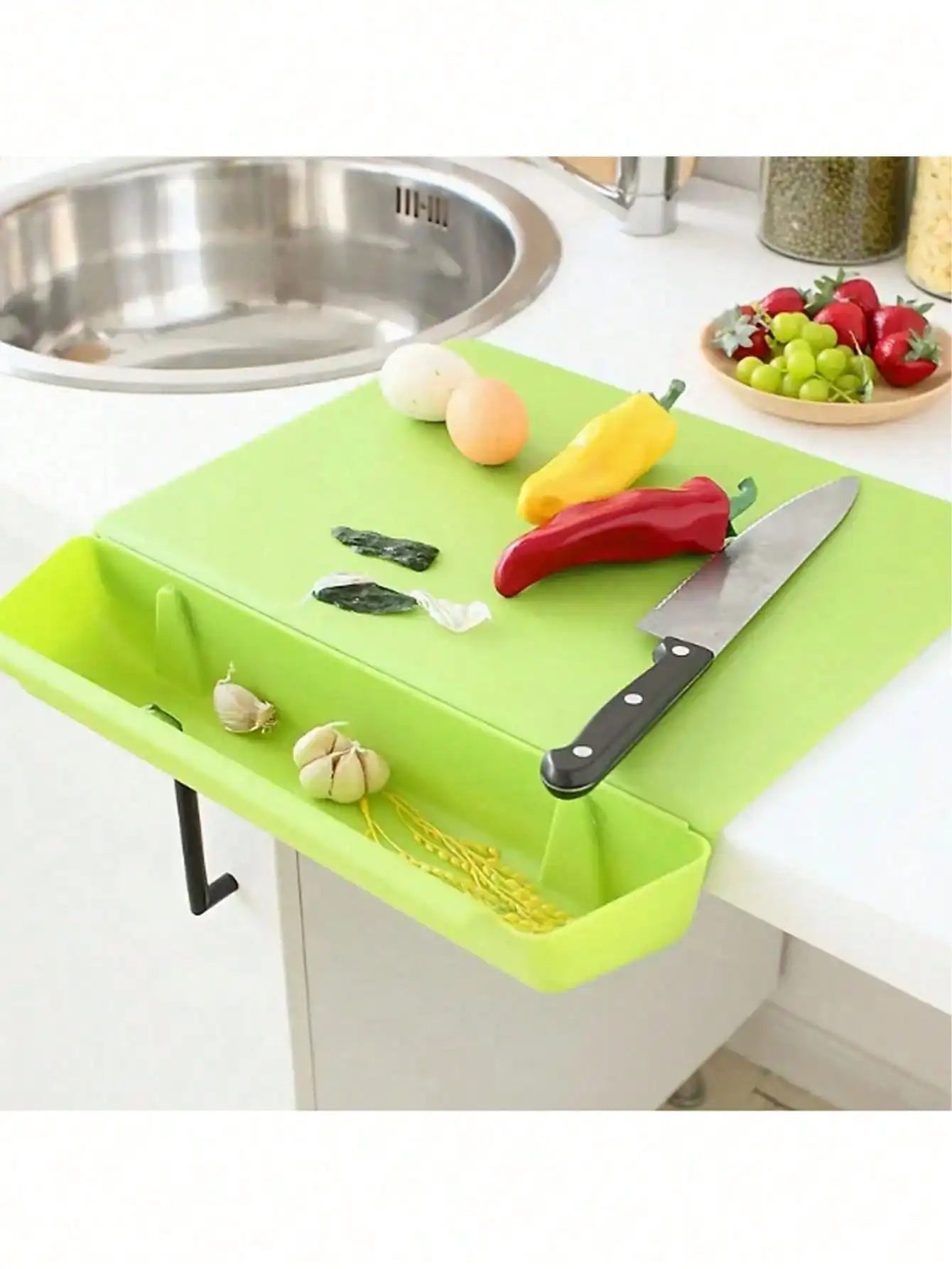 TerraChef – 2-in-1 Cutting Board with Integrated Tray and Smart Organization