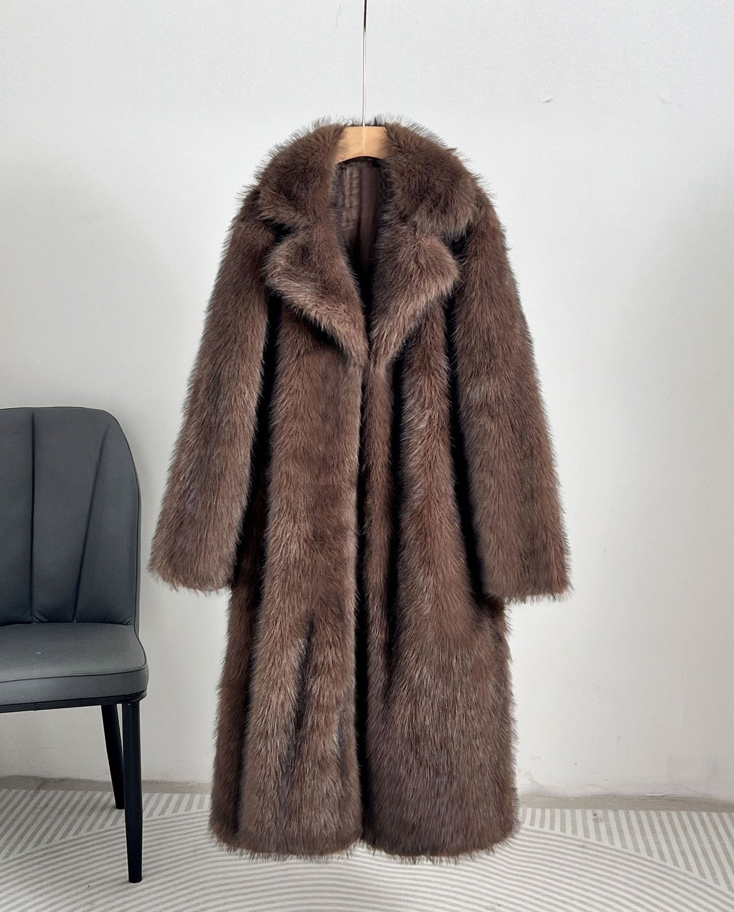 Manteau Long en Fausse Fourrure - Aurelles