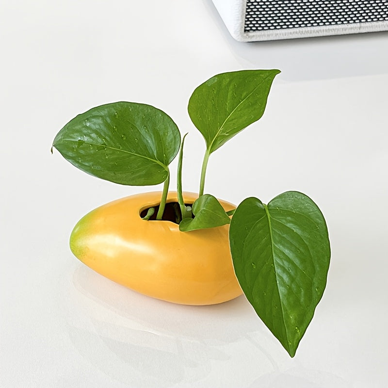 Mango-Shaped Ceramic Flower Pot with Glossy Glaze for Indoor Plants