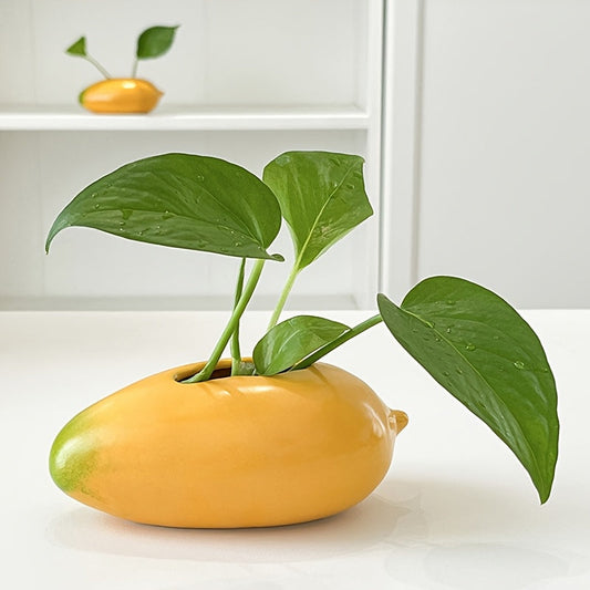 Mango-Shaped Ceramic Flower Pot with Glossy Glaze for Indoor Plants