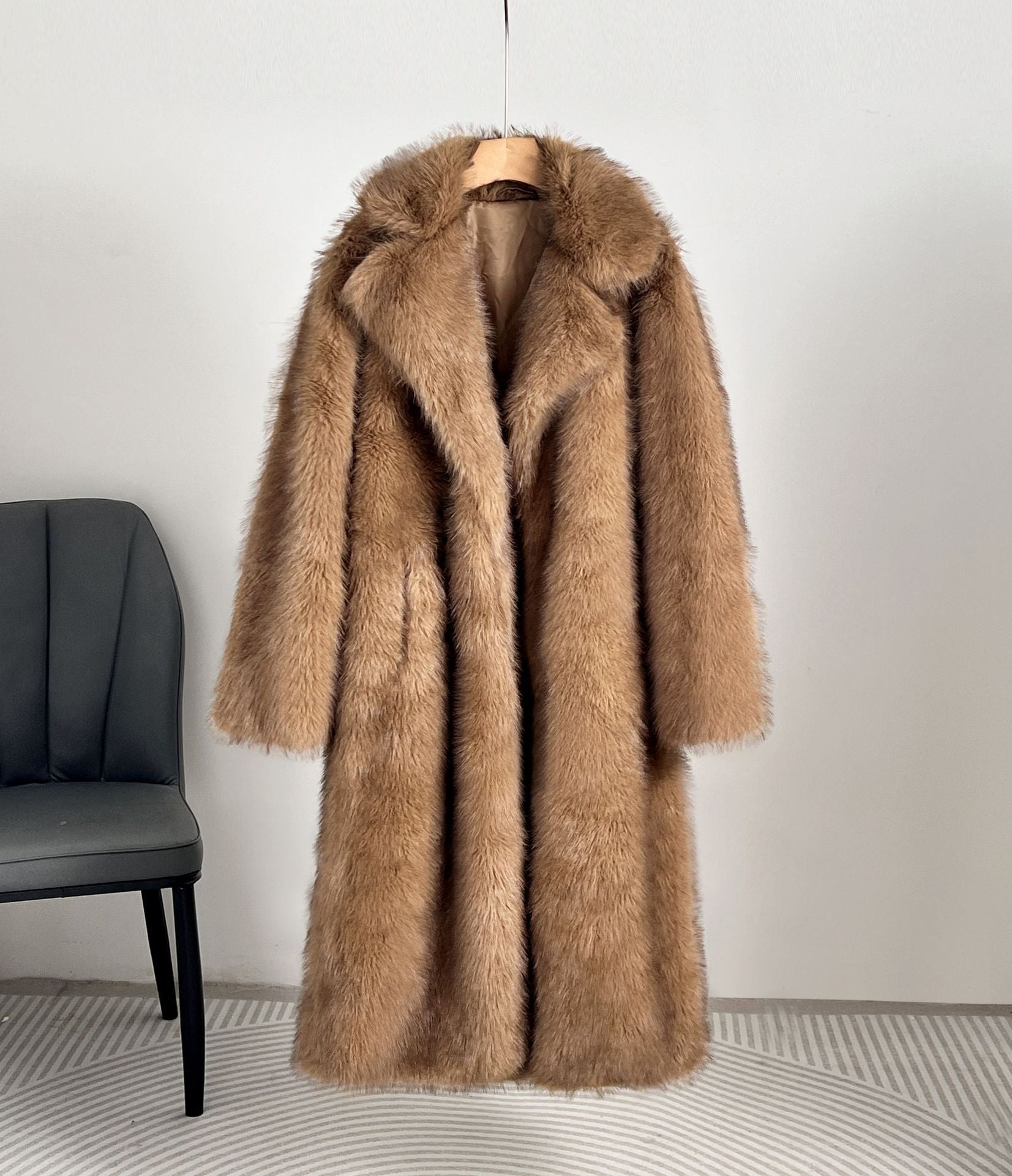 Manteau Long en Fausse Fourrure - Aurelles