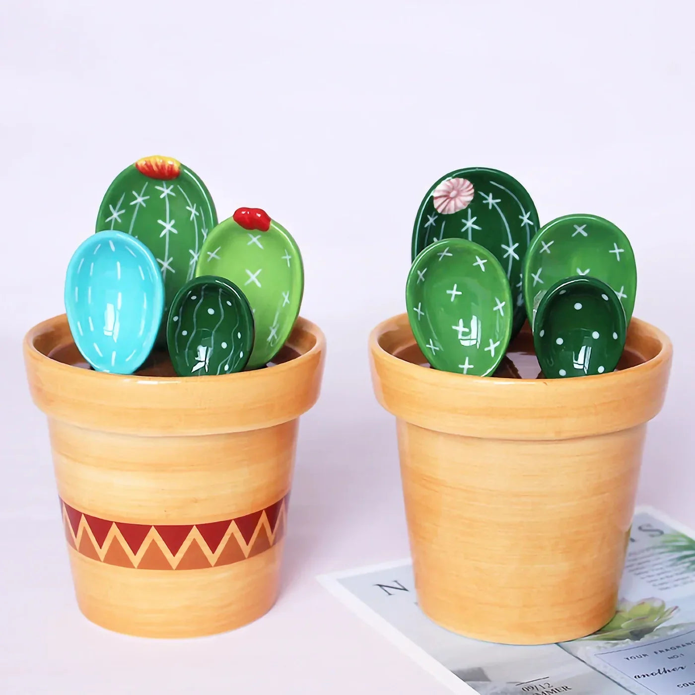 Set d'Ustensiles de Mesure en Céramique Forme Cactus avec Pot de Rangement Peint à la Main pour Cuisine et Pâtisserie