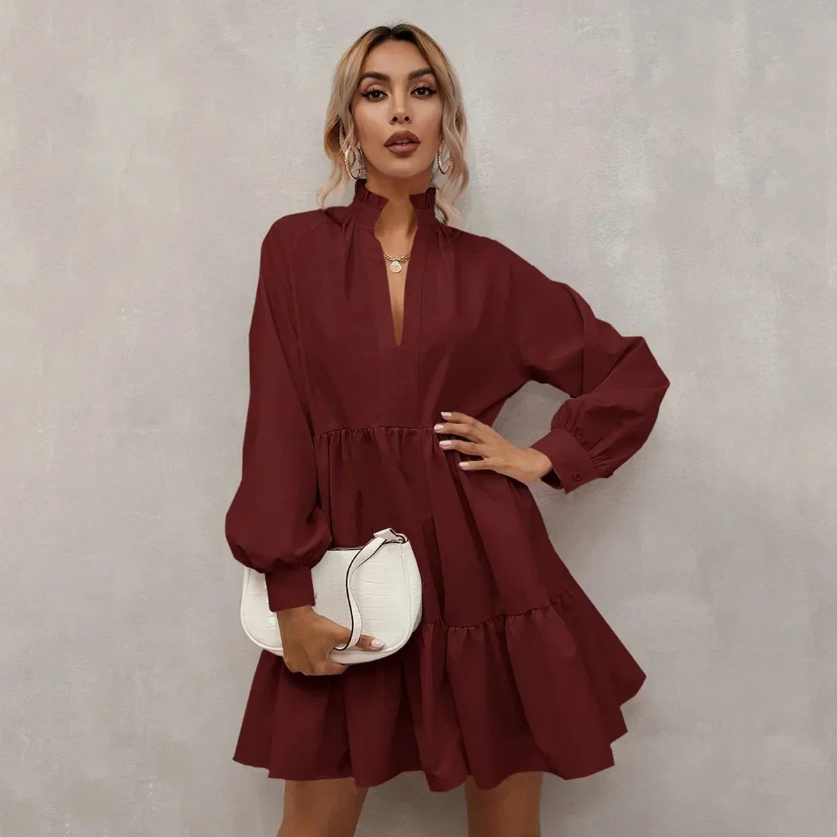 Robe A-Ligne Femme - Coupe Flottante à Volants - Manches Longues Col V - Élégante et Légère - Aurelles