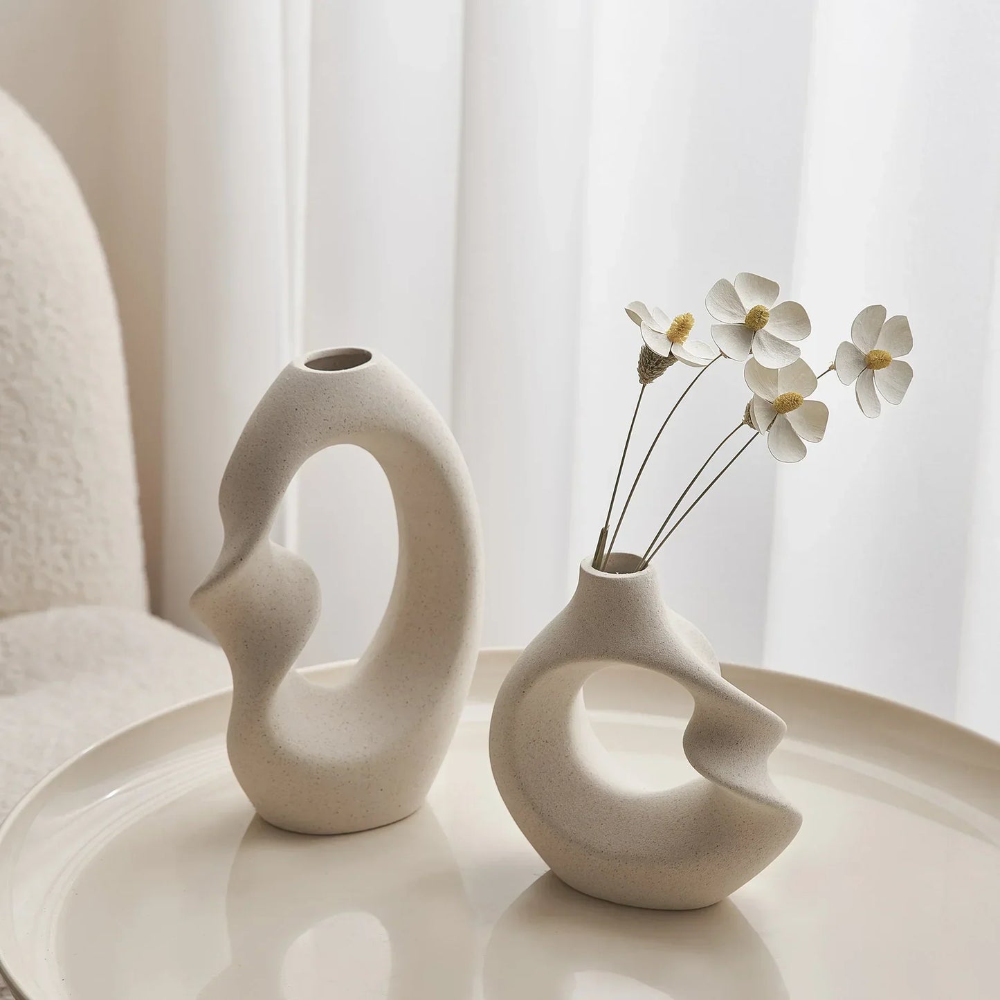 Velora – Ensemble de Vases Sculpturaux en Céramique