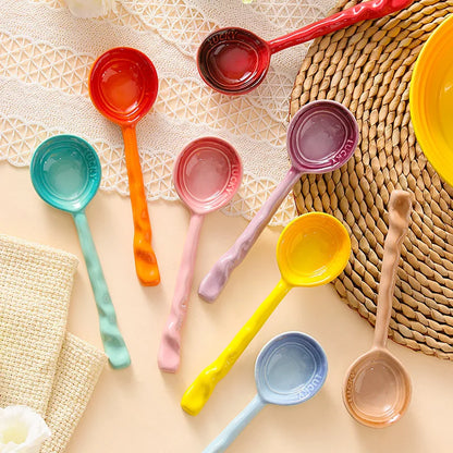 Set de Cuillères en Céramique Émaillée Multicolores avec Manche Ondulé pour Café Dessert et Confiture