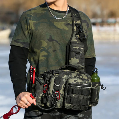 Sac à Bandoulière Tactique de Pêche avec Porte-Canne Intégré et Compartiments Multiples Imprimé Camouflage