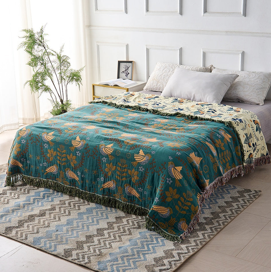 Terra – Reversible Cotton Throw with Scandinavian Bird Pattern