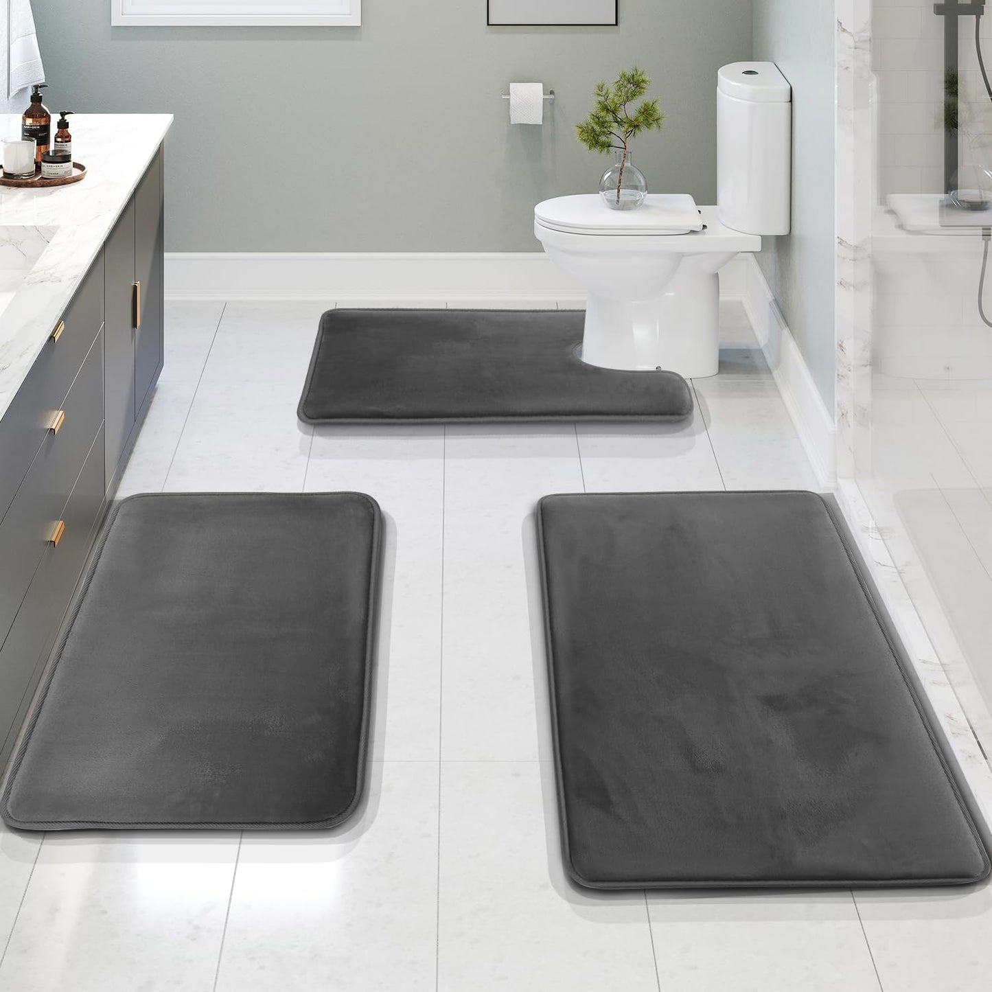Velora – Tapis de Bain en Velours et Mousse à Mémoire Luxueux et Absorbant – Lot de 3 Pièces