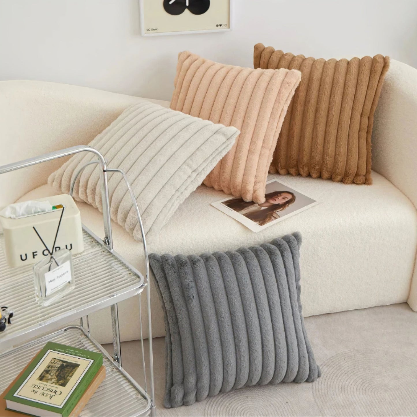 Housse de Coussin en Fausse Fourrure à Grosses Côtes Verticales en Relief pour Canapé et Lit Style Cocooning