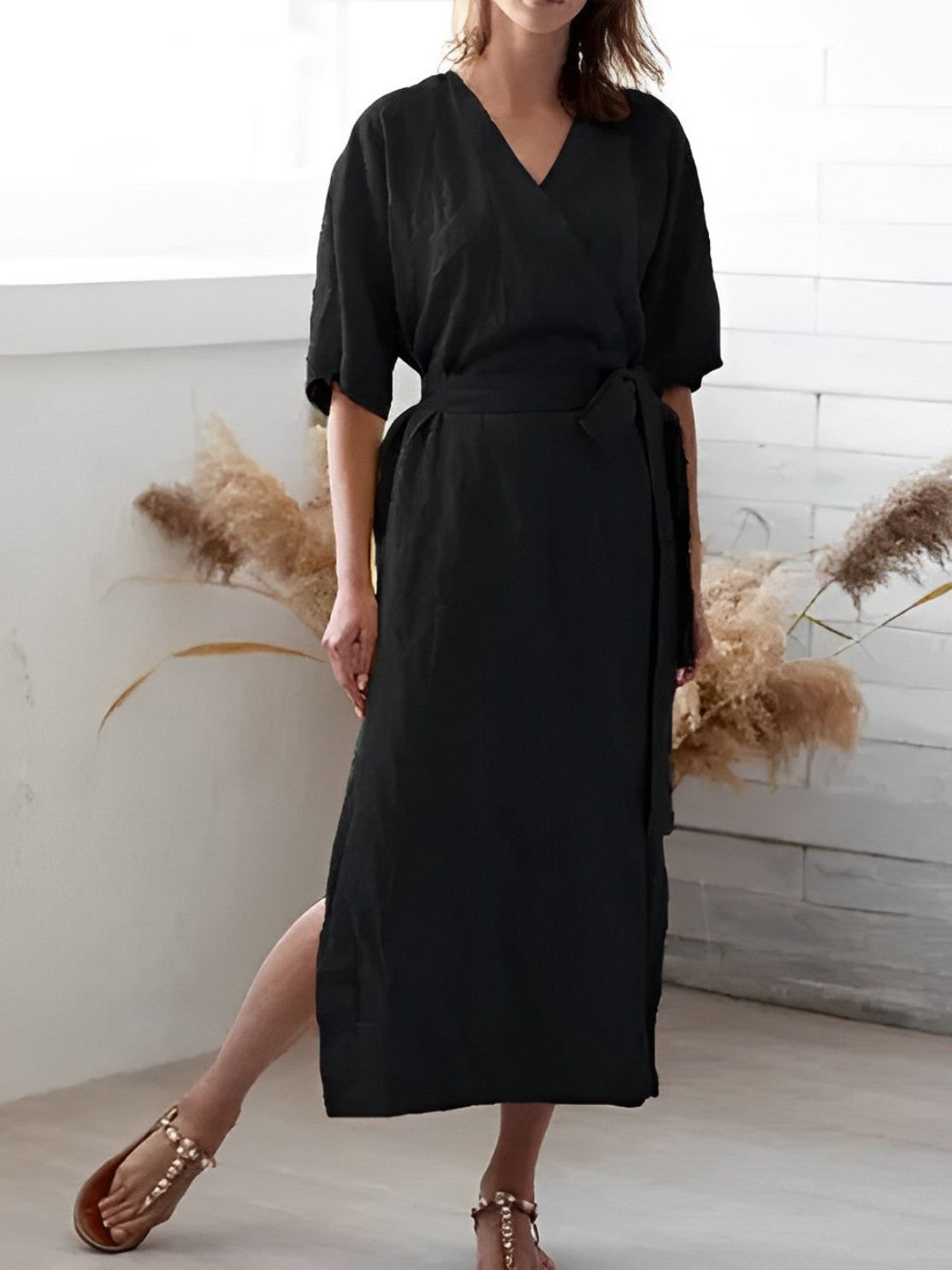 Robe Portefeuille avec Décolleté en V et Ceinture - Chic, Légère et à Porter Toute l'Année