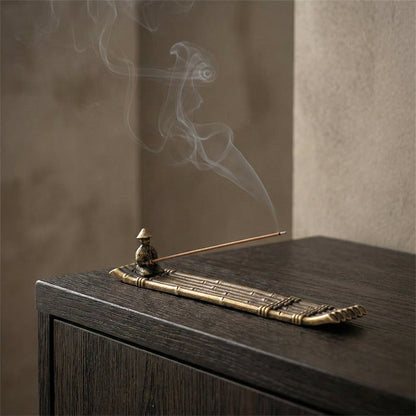 Porte-Encens Sculptural en Métal Forme Barque de Pêche Asiatique Traditionnelle pour Bâtons d'Encens et Méditation