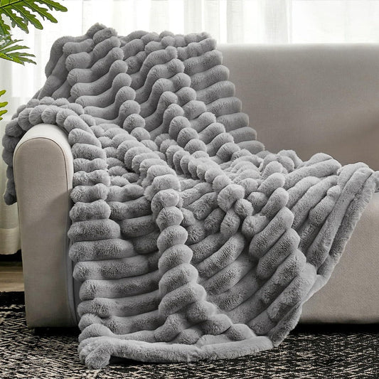 Velora – Plaid Doux à Rayures Luxueux et Confortable