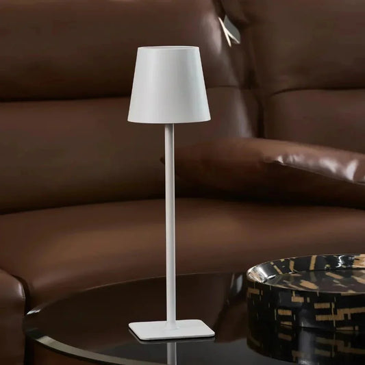 Velora – Lampe de Table Haute en Fer Minimaliste et Rechargeable