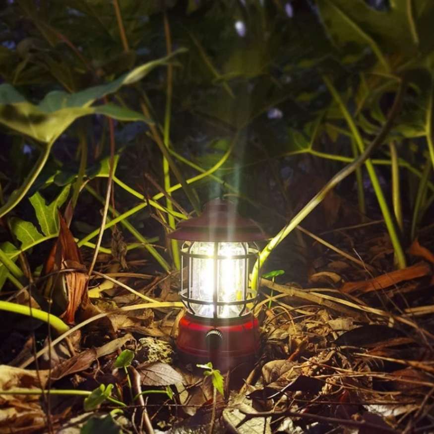 Lumora – Lampe de Camping Rechargeable LED au Style Vintage et Luminosité Ajustable