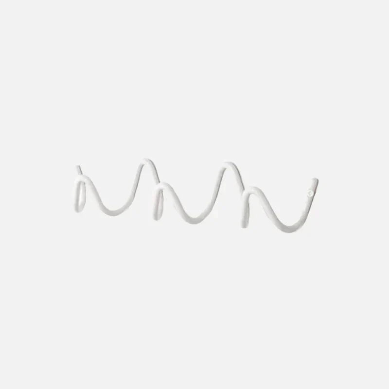 Mistral – Patère Murale en Métal Minimaliste et Graphique