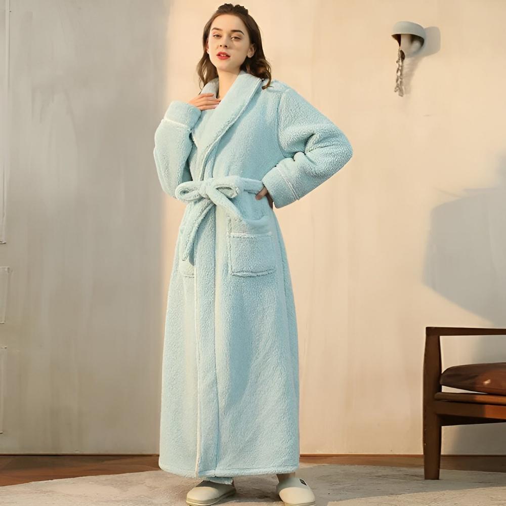 Lunara – Soft and Unisex Flannel Bathrobe