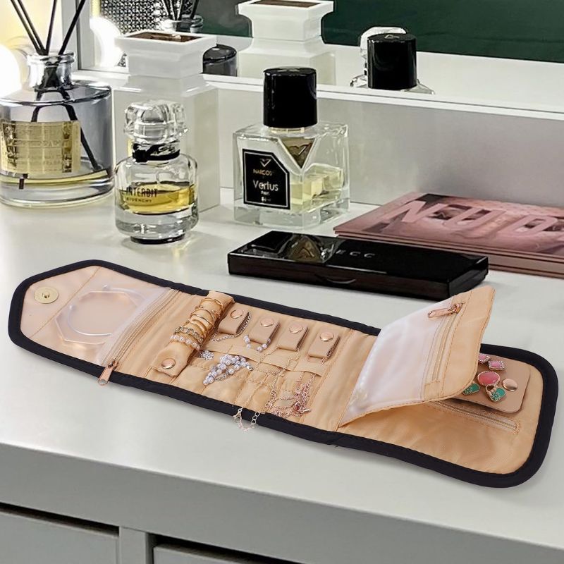 ÉléganceNomade – Pochette à Bijoux Portable et Organisée