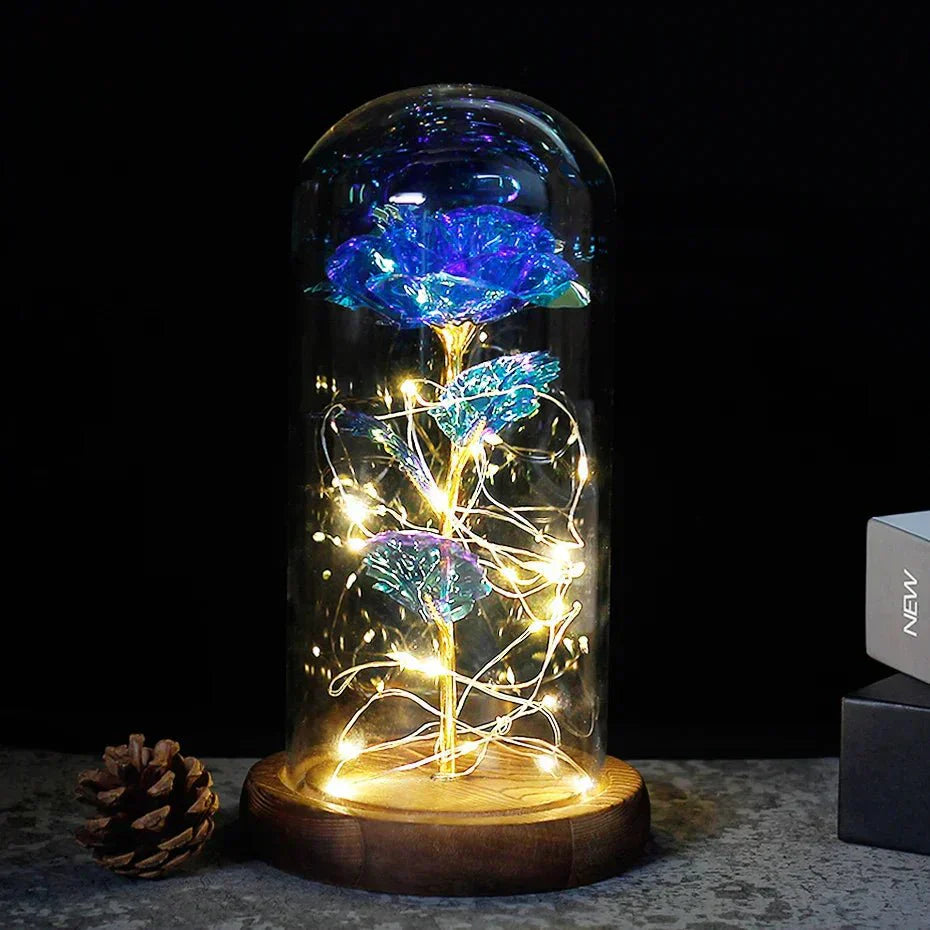 Solène – Rose Préservée sous Cloche en Verre avec LED