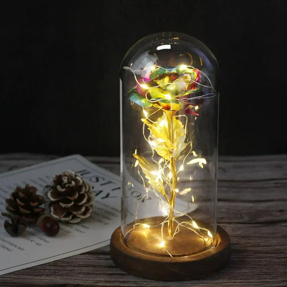 Solène – Rose Préservée sous Cloche en Verre avec LED