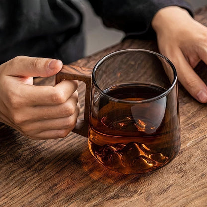 Velora – Tasses à Café en Verre Fumé et Poignée en Noyer (450 ml)