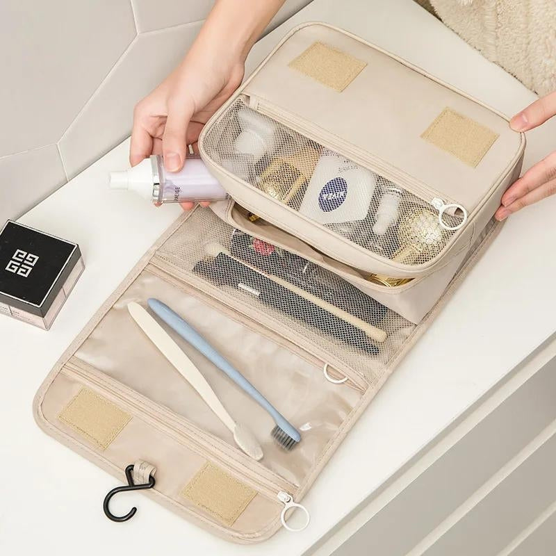 VoyageMate – Trousse de Toilette Pliable et Suspendable