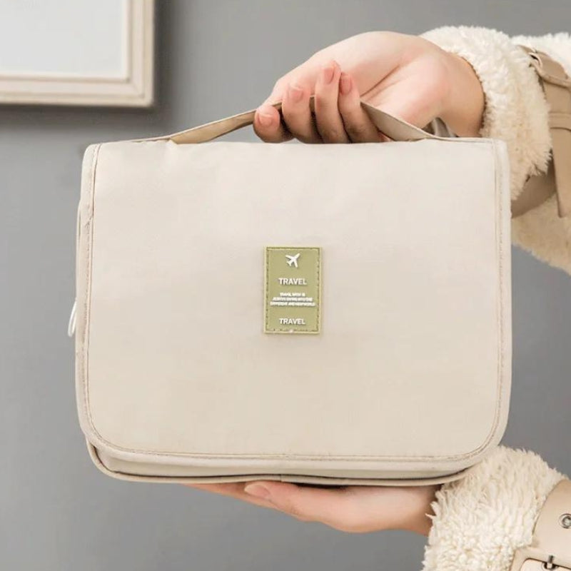 VoyageMate – Trousse de Toilette Pliable et Suspendable